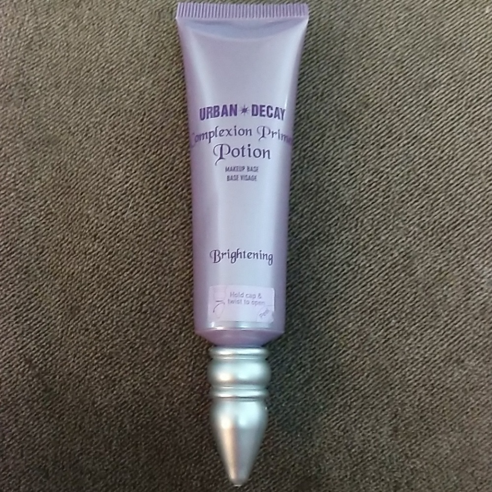 Bnwob Urban Decay Brightening face primer